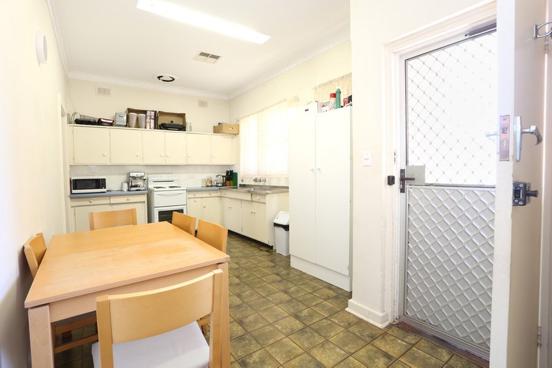 Photo - 1 Crosby Street, Kadina SA 5554 - Image 5