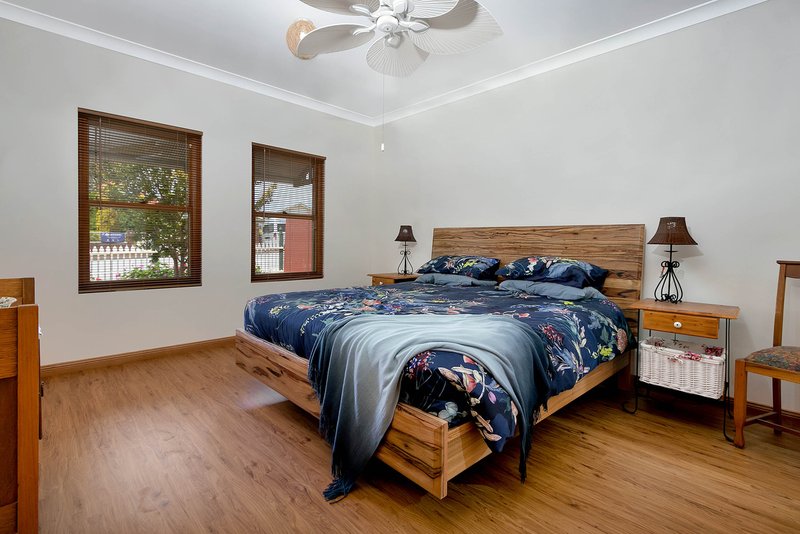 Photo - 1 Crown Street, Gawler East SA 5118 - Image 3