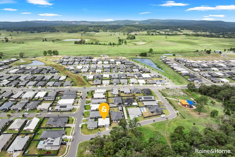 Photo - 1 Cruden Circuit, Heddon Greta NSW 2321 - Image 11