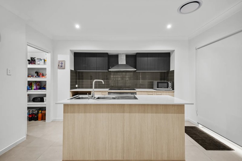 Photo - 1 Crusader Street, Austral NSW 2179 - Image 6