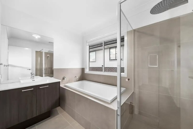 Photo - 1 Crusader Street, Austral NSW 2179 - Image 9