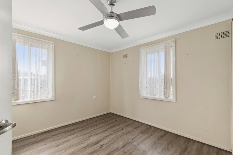 Photo - 1 Culgoa Crescent, Koonawarra NSW 2530 - Image 4