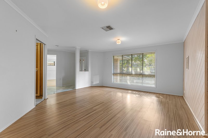 Photo - 1 Curlew Crescent, Cooroy QLD 4563 - Image 4