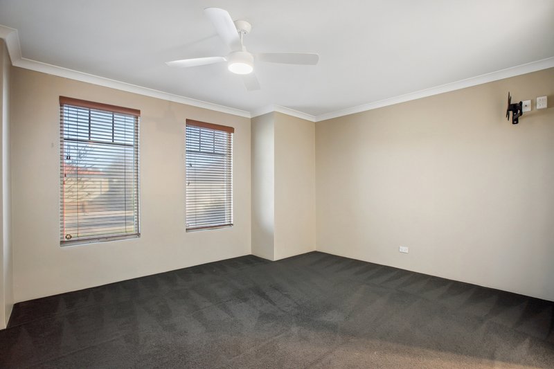 Photo - 1 Daintree Loop, Bertram WA 6167 - Image 11