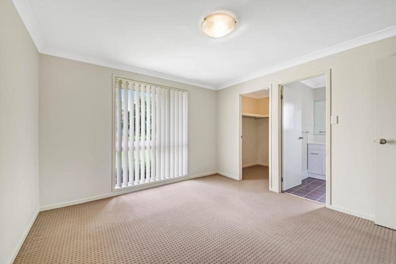 Photo - 1 Daisy Close, Hamlyn Terrace NSW 2259 - Image 9