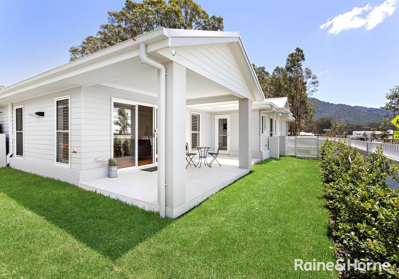 1 Dakota Lane, Cambewarra NSW 2540