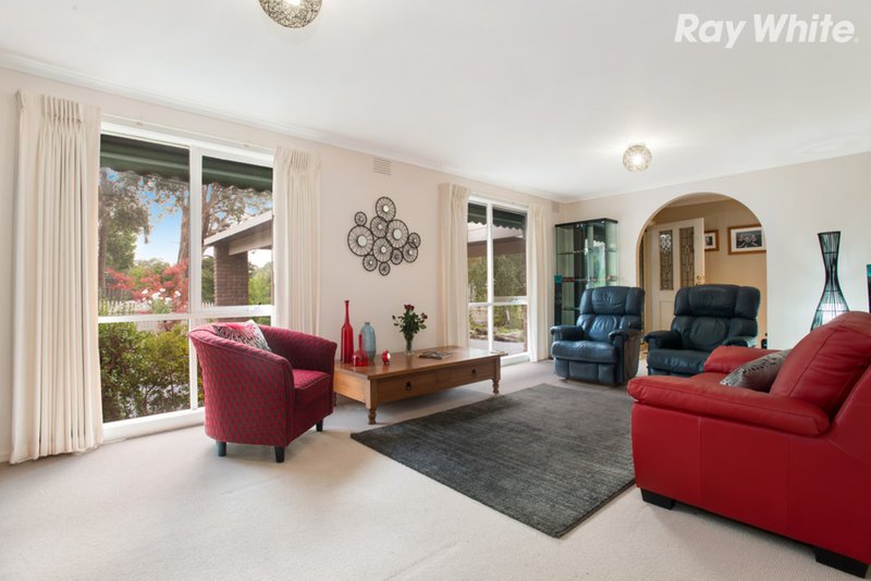 Photo - 1 Dalkeith Road, Wantirna VIC 3152 - Image 3