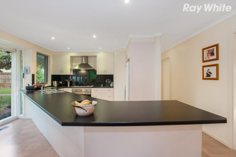 Photo - 1 Dalkeith Road, Wantirna VIC 3152 - Image 4