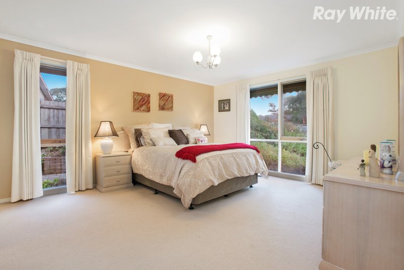 Photo - 1 Dalkeith Road, Wantirna VIC 3152 - Image 7