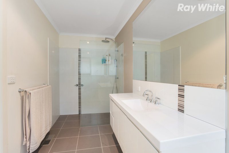 Photo - 1 Dalkeith Road, Wantirna VIC 3152 - Image 8