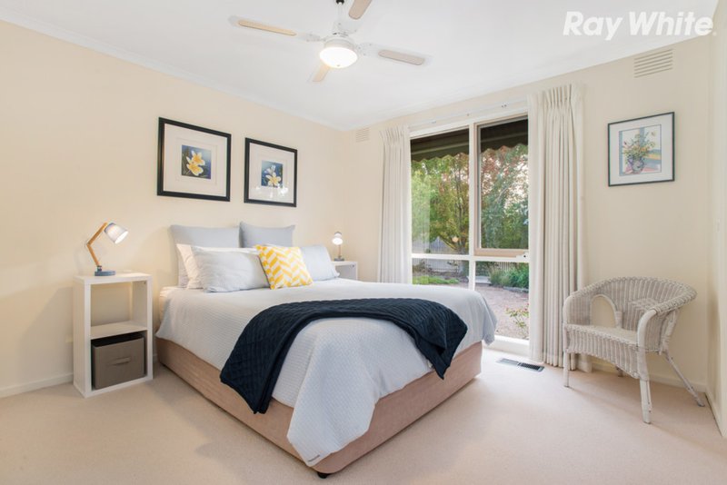 Photo - 1 Dalkeith Road, Wantirna VIC 3152 - Image 9