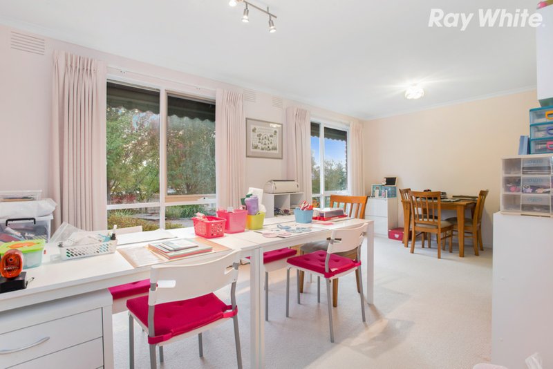 Photo - 1 Dalkeith Road, Wantirna VIC 3152 - Image 10