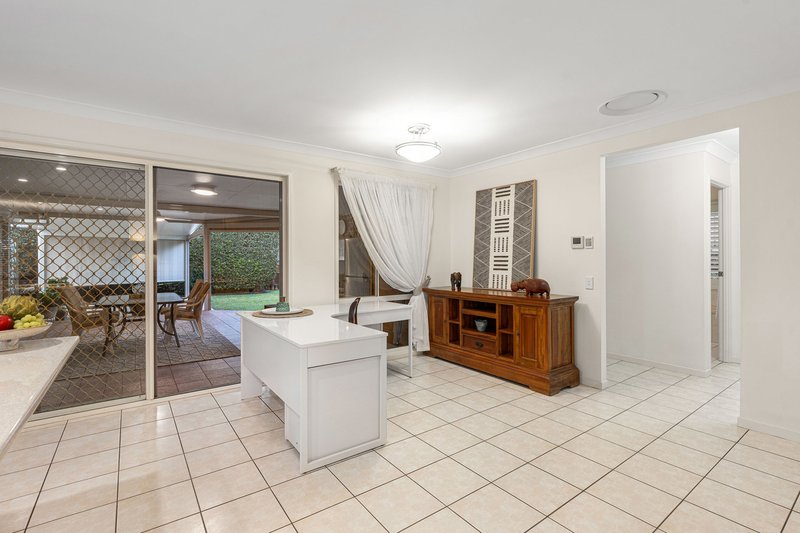 Photo - 1 Dalston Street, Wellington Point QLD 4160 - Image 6