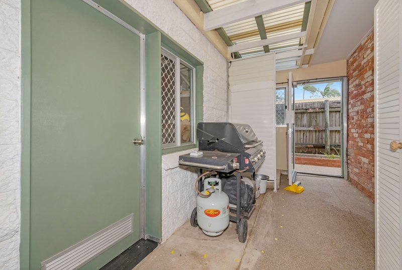 Photo - 1 Danastas Avenue, Eimeo QLD 4740 - Image 24