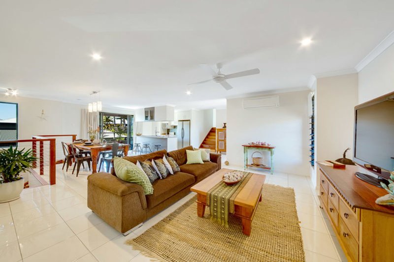 Photo - 1 Danielle Court, Boyne Island QLD 4680 - Image 3