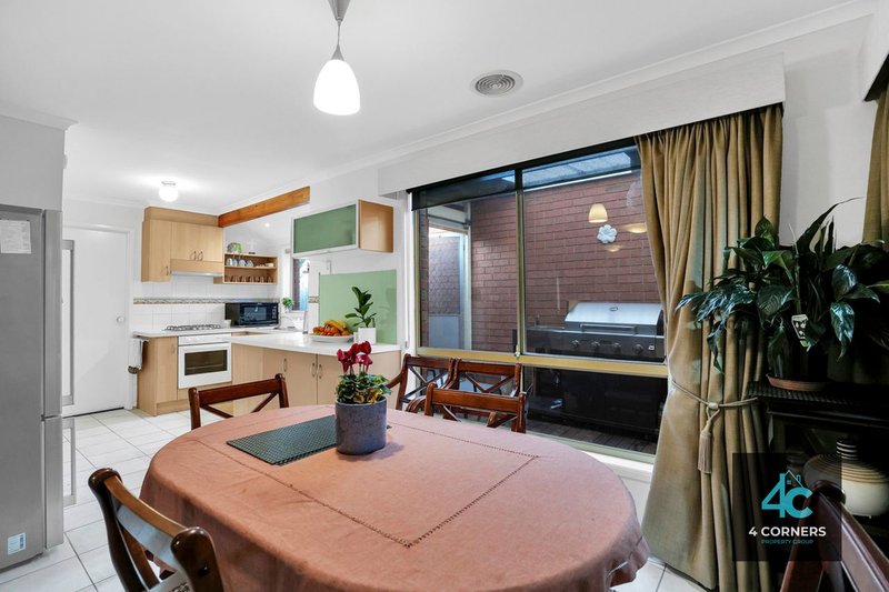 Photo - 1 Danube Drive, Werribee VIC 3030 - Image 5