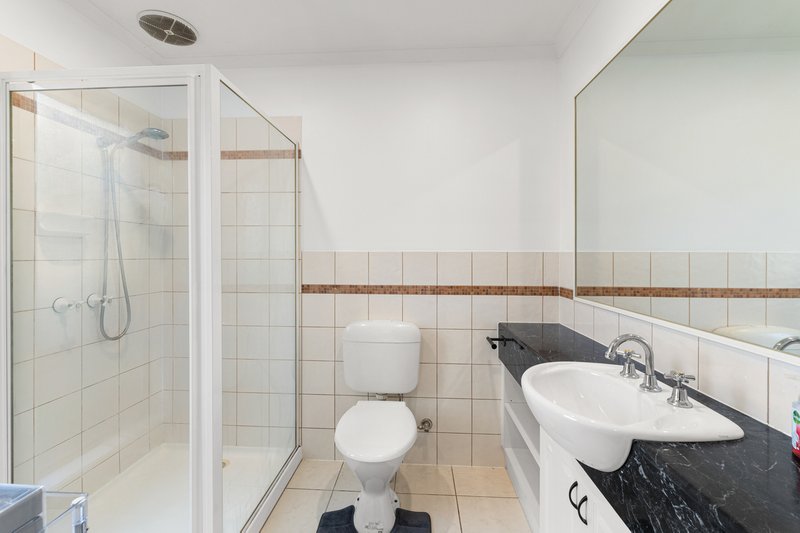 Photo - 1 Darius Terrace, South Morang VIC 3752 - Image 8