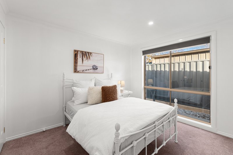 Photo - 1 Darius Terrace, South Morang VIC 3752 - Image 9