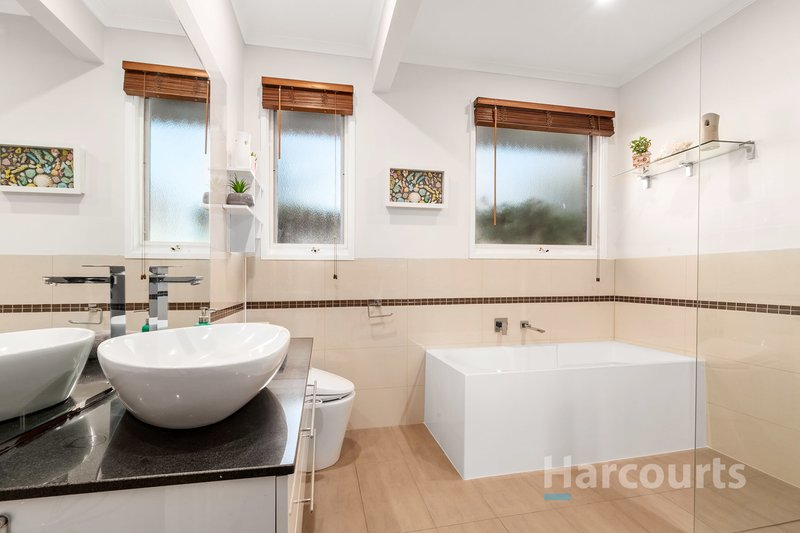 Photo - 1 Davies Close, Wantirna VIC 3152 - Image 9