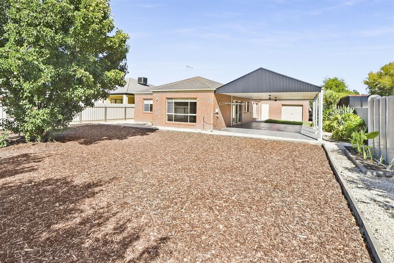 Photo - 1 Deakin Court, Horsham VIC 3400 - Image 12