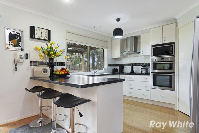 Photo - 1 Debson Close, Boronia VIC 3155 - Image 3