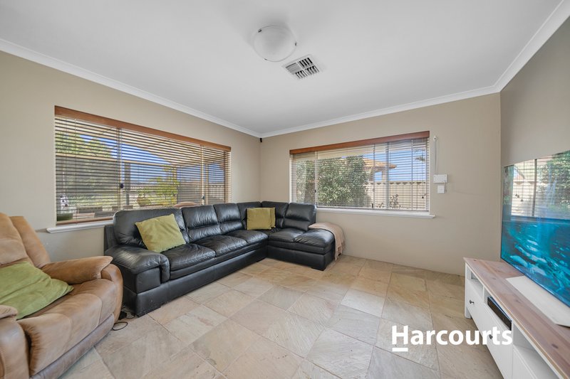 Photo - 1 Deerfield Place, Iluka WA 6028 - Image 18