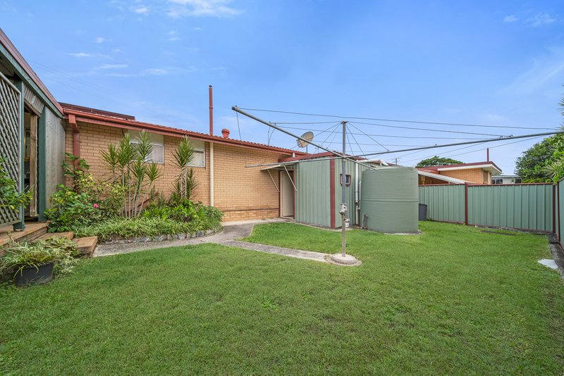 Photo - 1 Delsia Street, Rochedale South QLD 4123 - Image 14