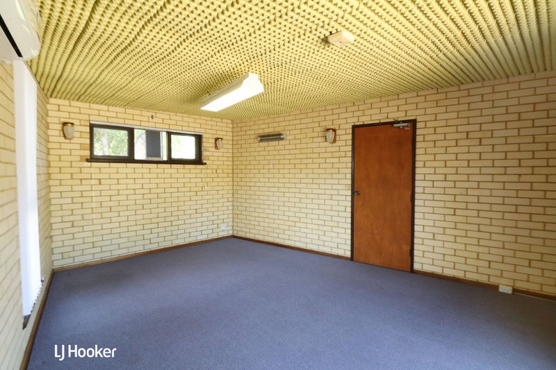 Photo - 1 Derribong Road, Modbury North SA 5092 - Image 15