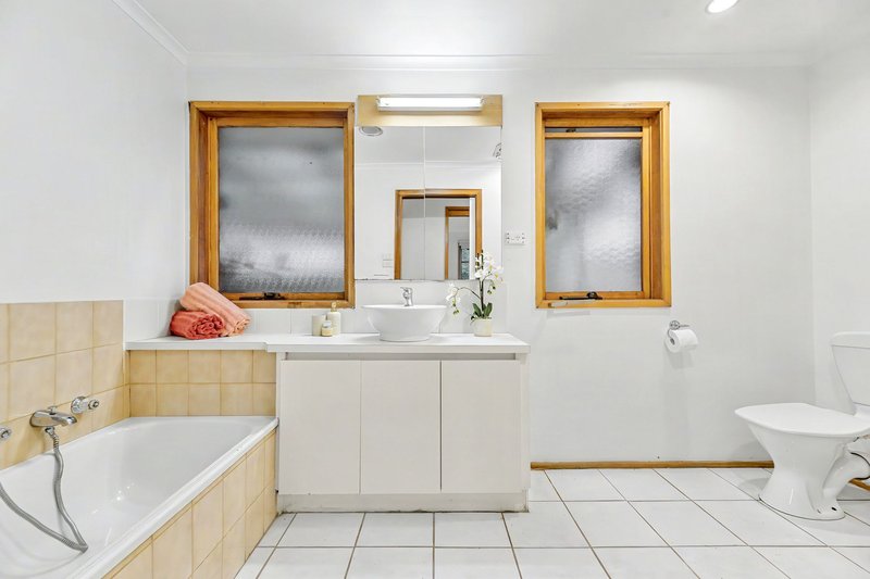 Photo - 1 Dion Drive, Carrum Downs VIC 3201 - Image 10