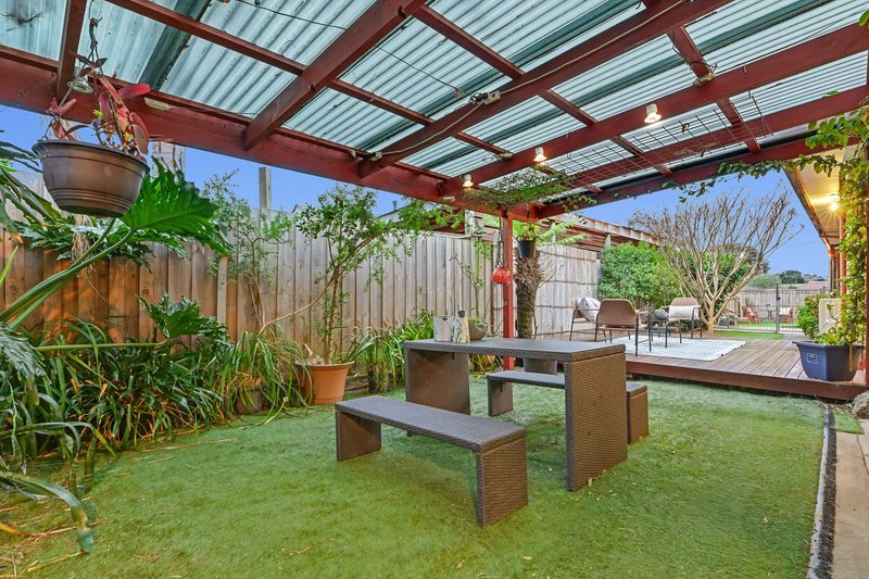 Photo - 1 Dion Drive, Carrum Downs VIC 3201 - Image 11