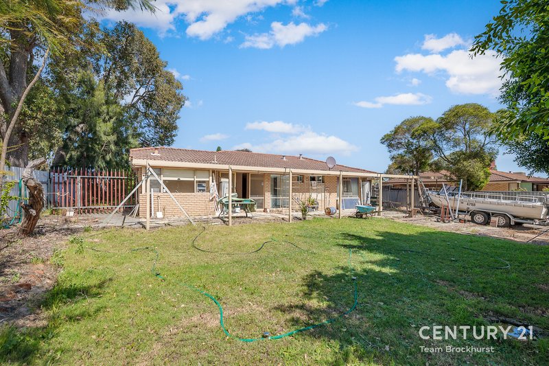 Photo - 1 Discovery Drive, Thornlie WA 6108 - Image 4