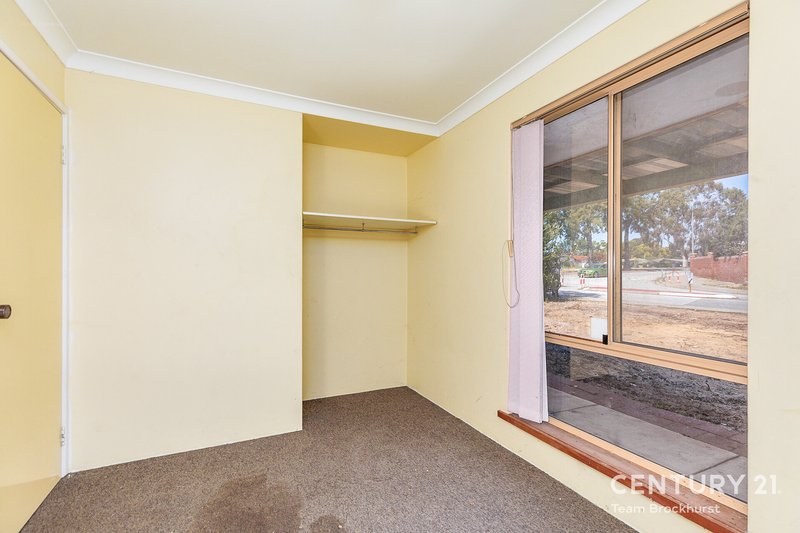 Photo - 1 Discovery Drive, Thornlie WA 6108 - Image 22