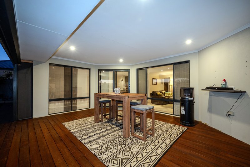 Photo - 1 Dotterel Green, Jindalee WA 6036 - Image 22