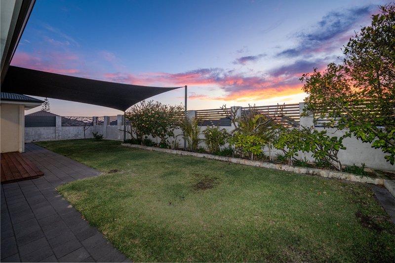 Photo - 1 Dotterel Green, Jindalee WA 6036 - Image 23
