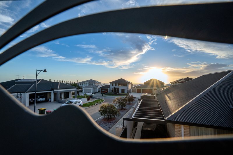 Photo - 1 Dotterel Green, Jindalee WA 6036 - Image 31
