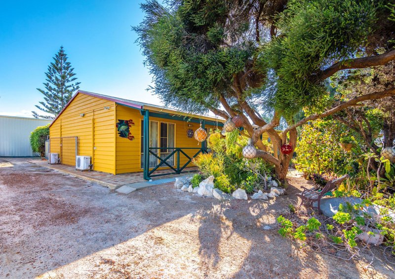 Photo - 1 Douro Close, Cervantes WA 6511 - Image 1