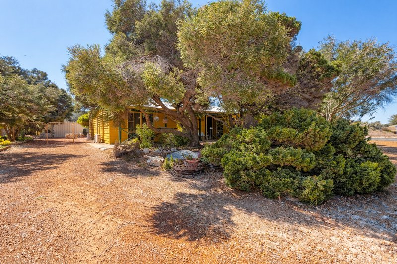 Photo - 1 Douro Close, Cervantes WA 6511 - Image 3