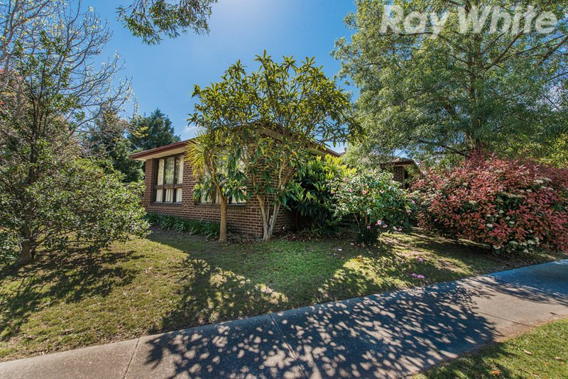 1 Dover Court, Ferntree Gully VIC 3156
