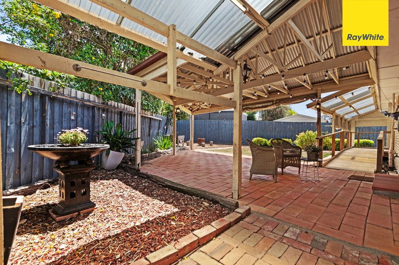 Photo - 1 Dover Place, Melton West VIC 3337 - Image 19