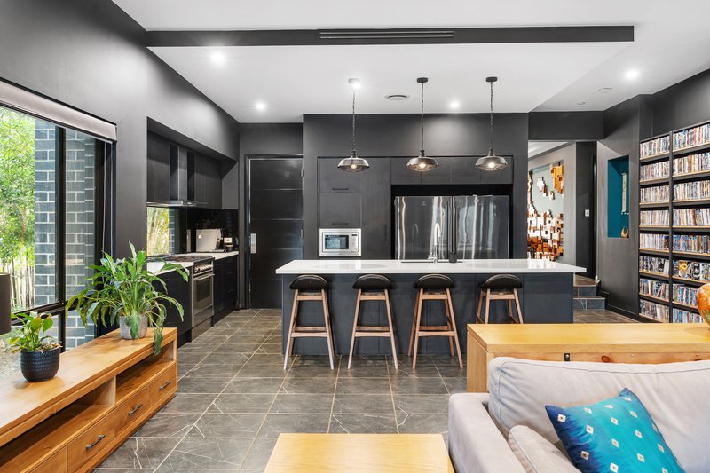 Photo - 1 Dransfield Road, Edensor Park NSW 2176 - Image 4