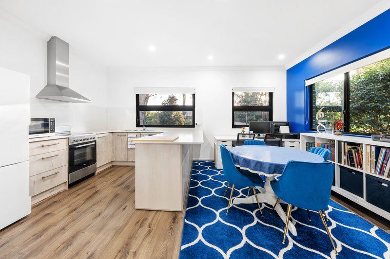 Photo - 1 Dransfield Road, Edensor Park NSW 2176 - Image 11