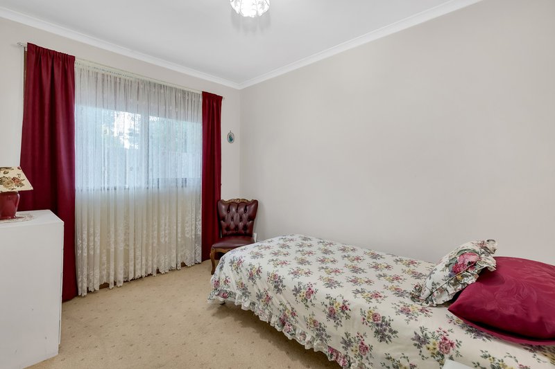 Photo - 1 Draytons Place, Wyndham Vale VIC 3024 - Image 7