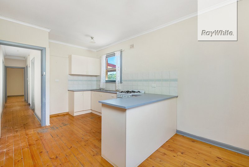 Photo - 1 Drimpton St , Davoren Park SA 5113 - Image 2