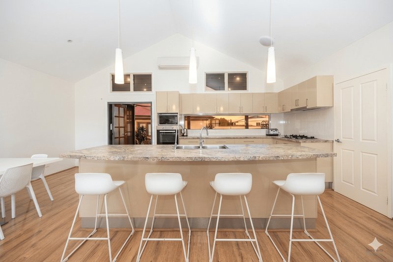 Photo - 1 Dryandra Boulevard, Jurien Bay WA 6516 - Image 6