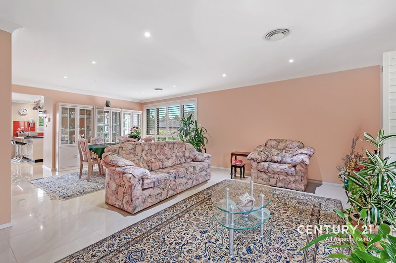 Photo - 1 Drysdale Circuit, Beaumont Hills NSW 2155 - Image 4