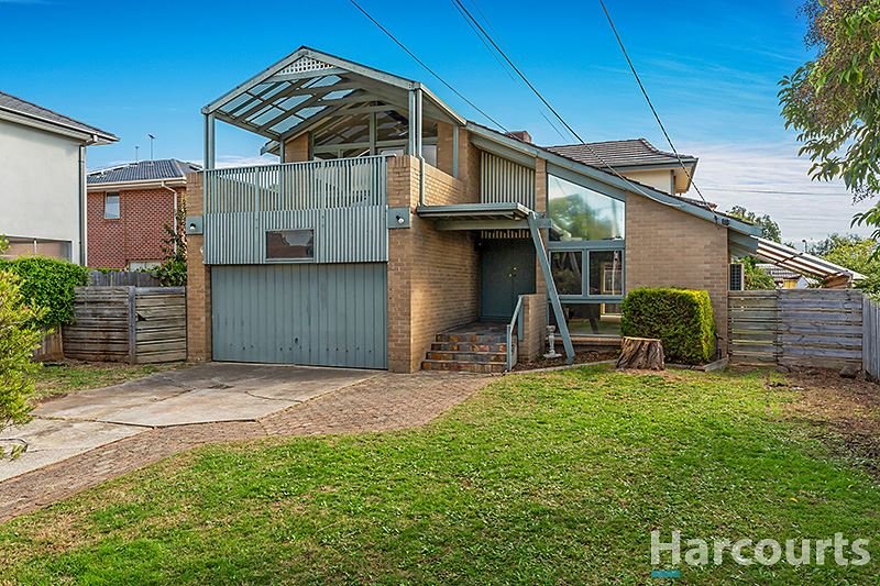 Photo - 1 Dubbo Court, Glen Waverley VIC 3150 - Image 8