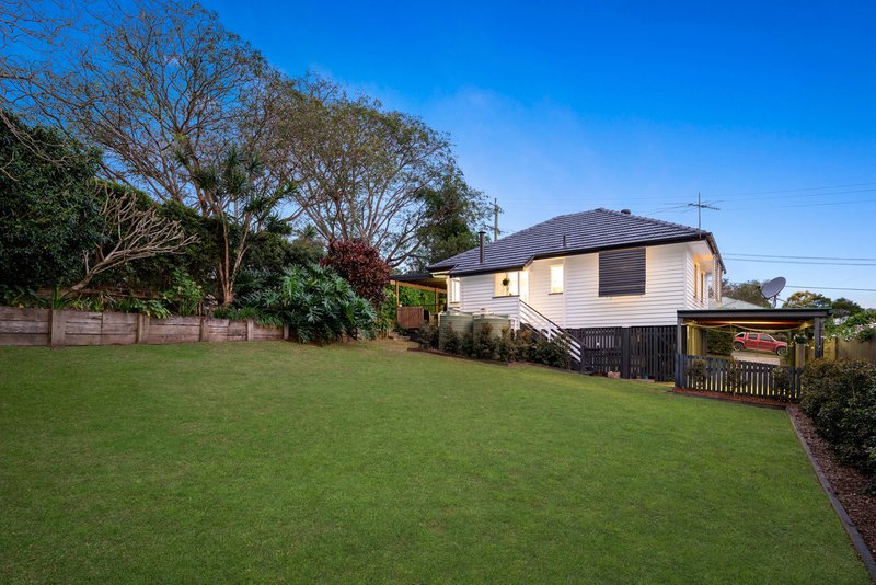 Photo - 1 Duggan Street, Keperra QLD 4054 - Image 16