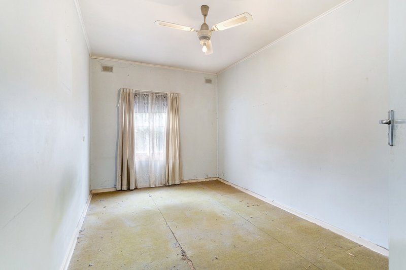 Photo - 1 Dunedin Avenue, Hillcrest SA 5086 - Image 6