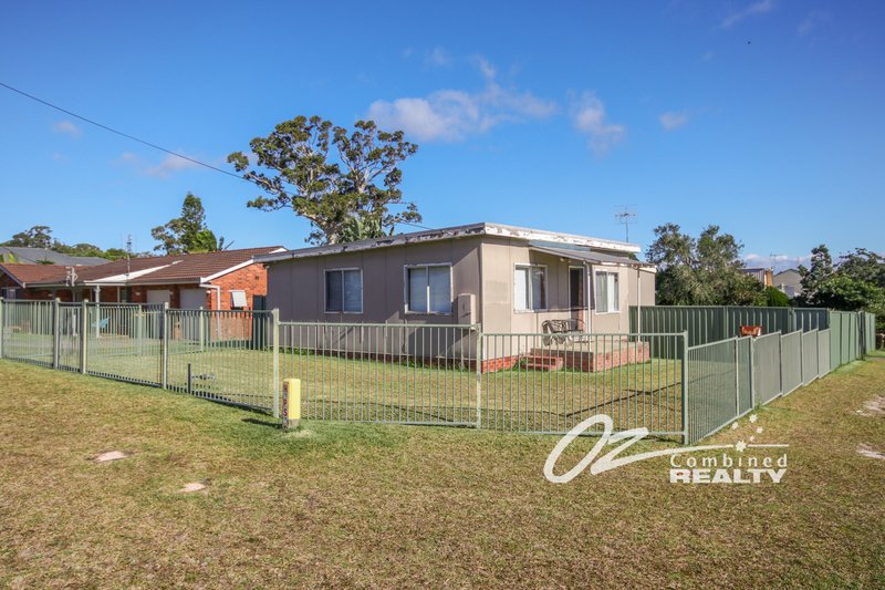 1 Dunisla Street, Sanctuary Point NSW 2540