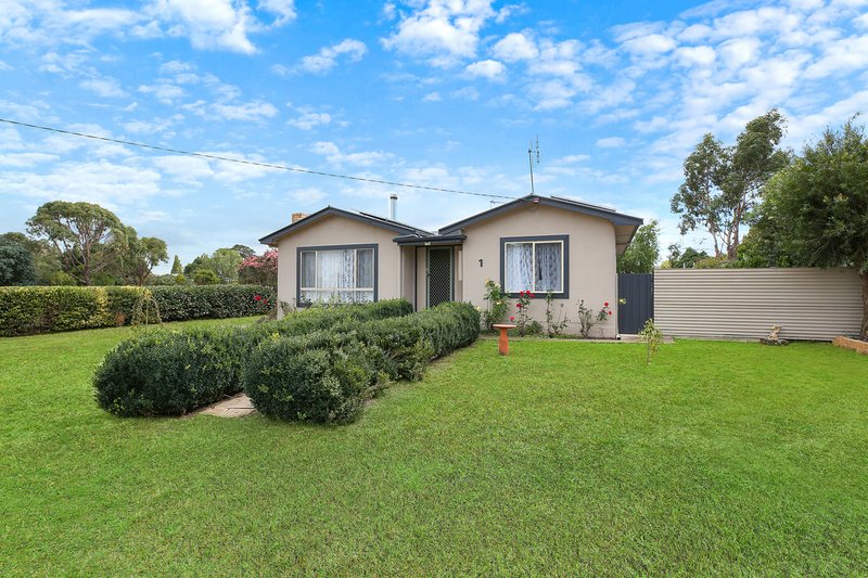 1 Dunn Street, Derrinallum VIC 3325